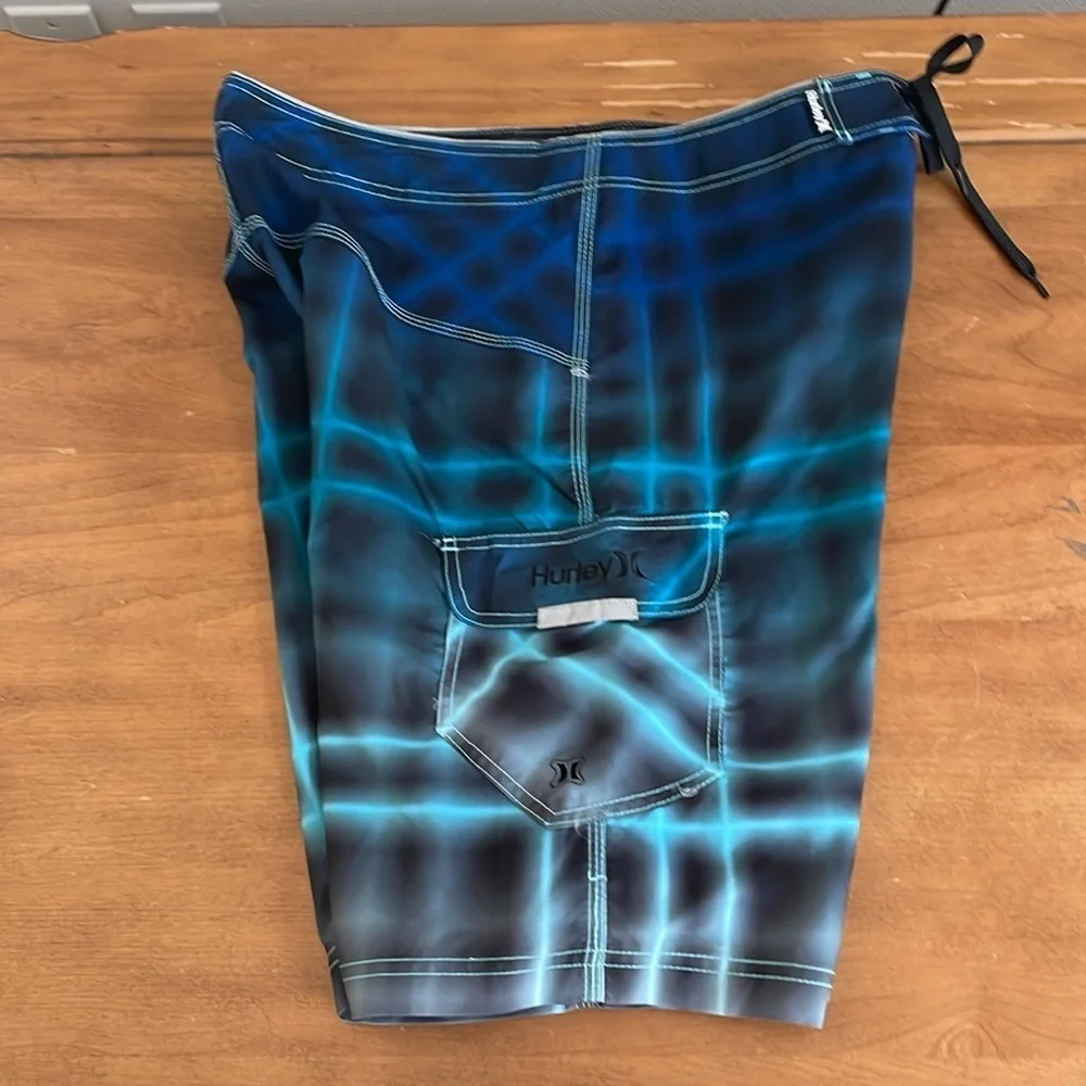 HURLEY Board Shorts Size 34